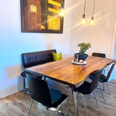 Apartment Ferienwohnung In Der Altstadt „storchennest“ *